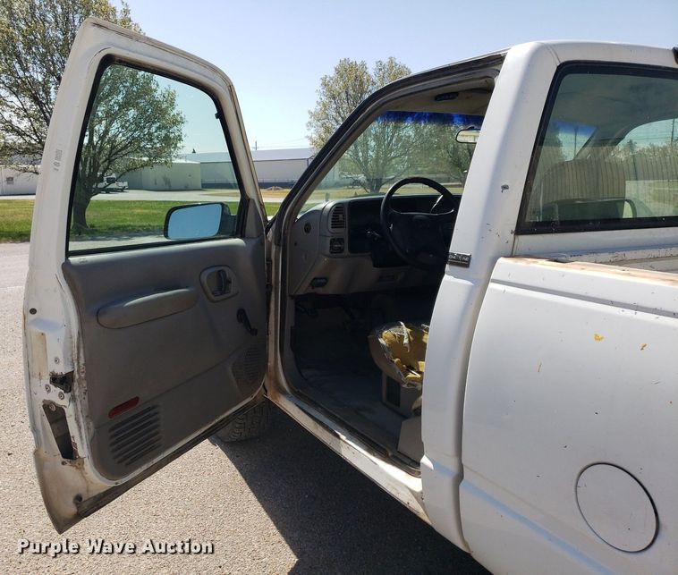 image for item LT9710 1995 Chevrolet C2500HD  pickup truck