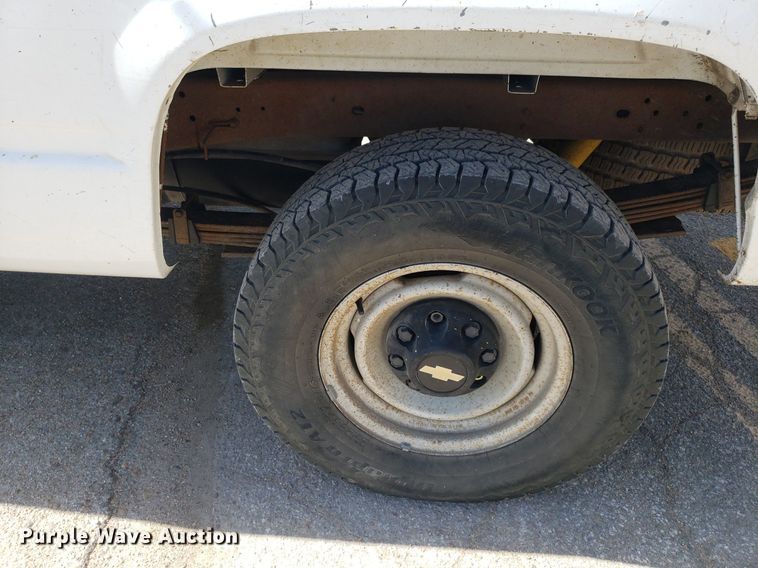 image for item LT9710 1995 Chevrolet C2500HD  pickup truck