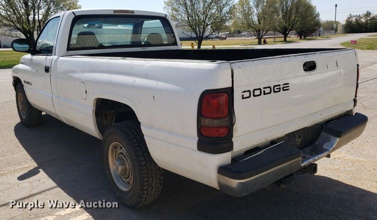 image for item LT9712 1999 Dodge Ram 2500  pickup truck