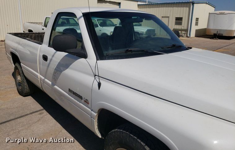 image for item LT9712 1999 Dodge Ram 2500  pickup truck