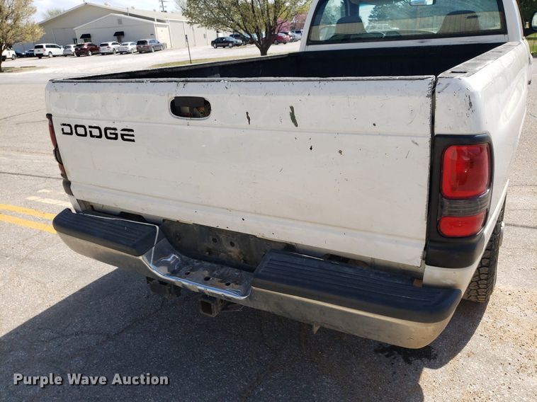 image for item LT9712 1999 Dodge Ram 2500  pickup truck