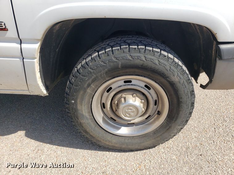 image for item LT9712 1999 Dodge Ram 2500  pickup truck