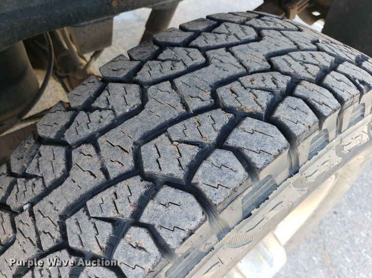 image for item LT9712 1999 Dodge Ram 2500  pickup truck