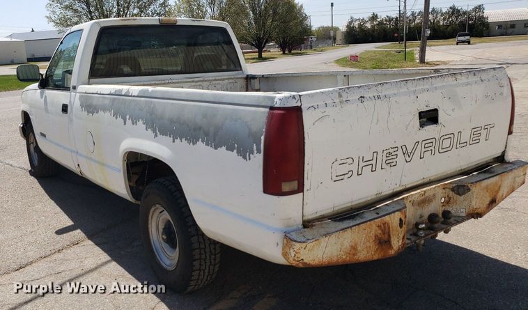 image for item LT9713 1992 Chevrolet C1500  pickup truck