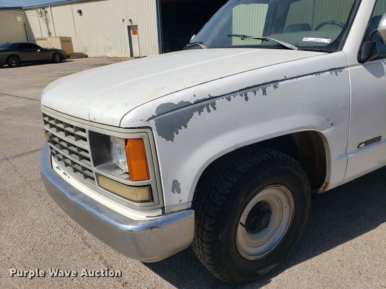 image for item LT9713 1992 Chevrolet C1500  pickup truck