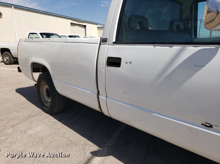 image for item LT9713 1992 Chevrolet C1500  pickup truck