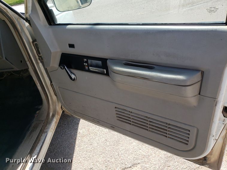 image for item LT9713 1992 Chevrolet C1500  pickup truck