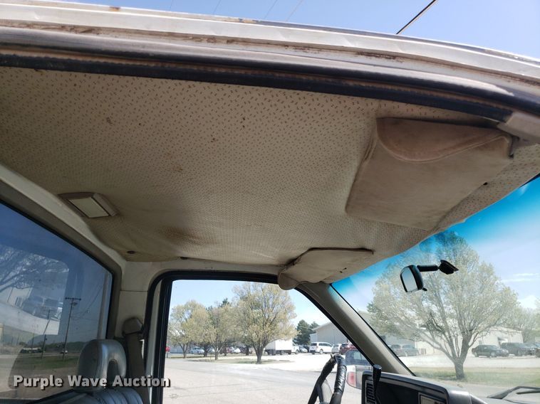 image for item LT9713 1992 Chevrolet C1500  pickup truck