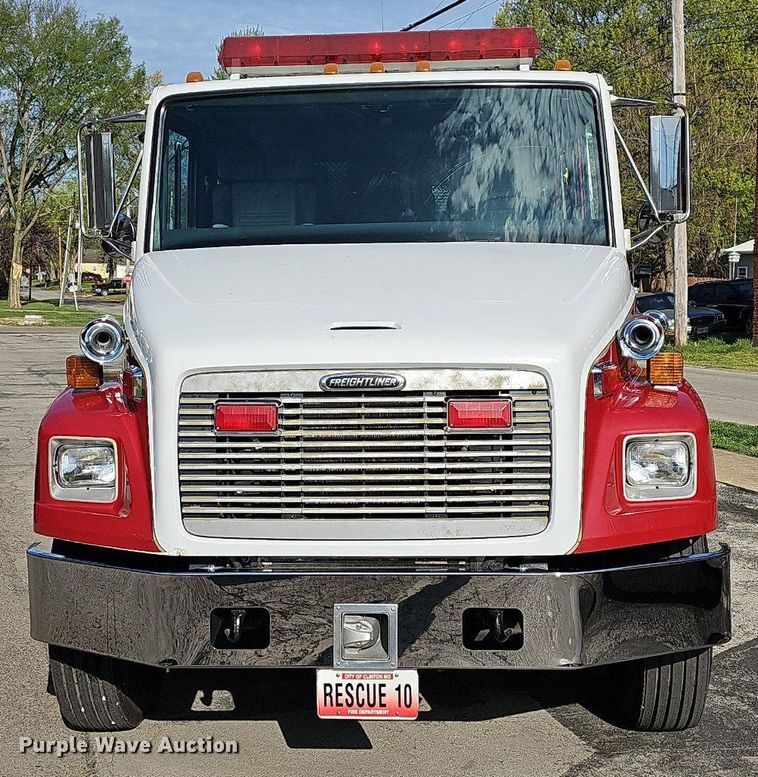 image for item MB9970 1998 Freightliner FL80  pumper fire truck