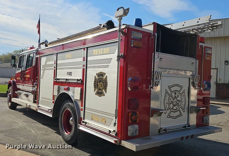 image for item MB9970 1998 Freightliner FL80  pumper fire truck
