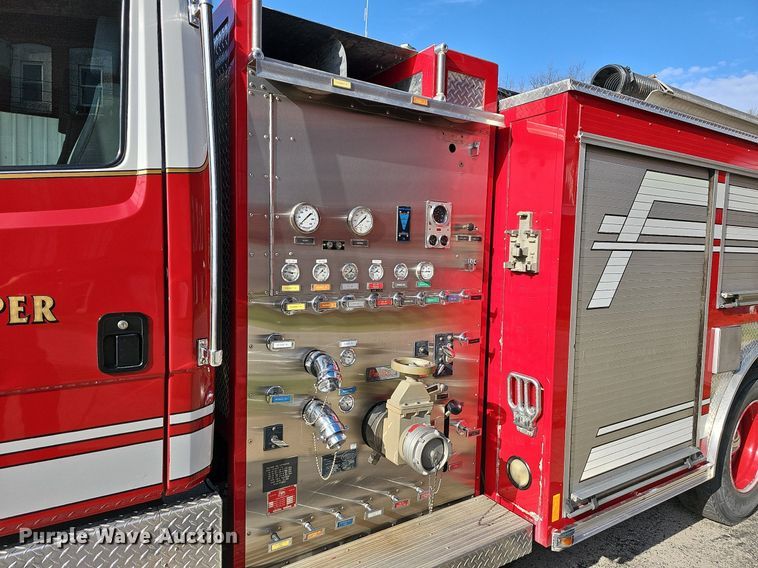 image for item MB9970 1998 Freightliner FL80  pumper fire truck