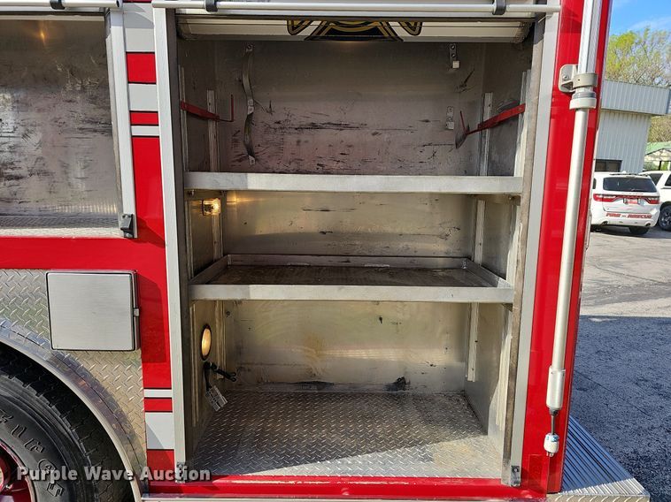 image for item MB9970 1998 Freightliner FL80  pumper fire truck
