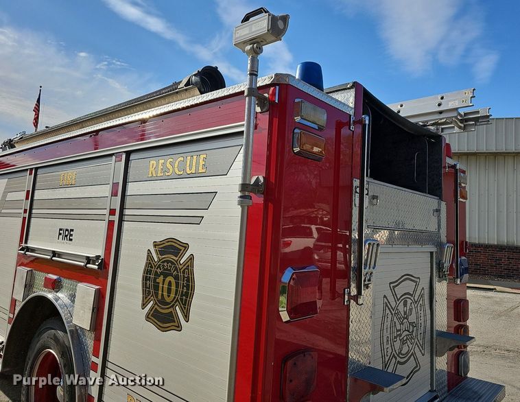 image for item MB9970 1998 Freightliner FL80  pumper fire truck