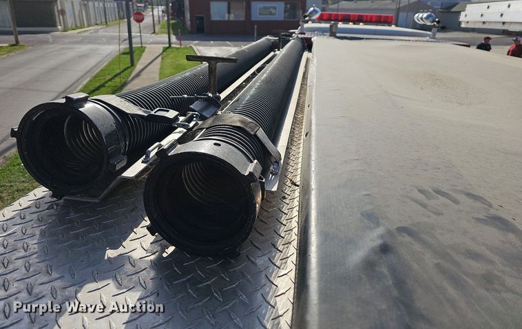 image for item MB9970 1998 Freightliner FL80  pumper fire truck