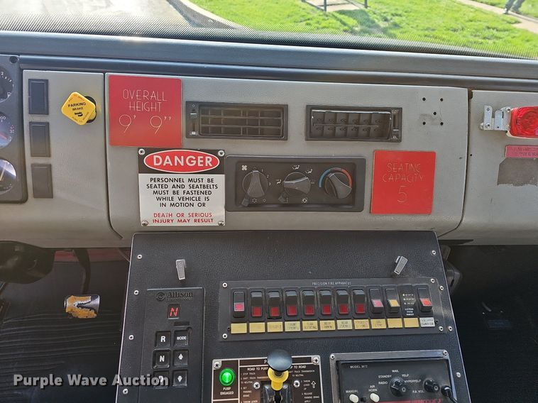 image for item MB9970 1998 Freightliner FL80  pumper fire truck