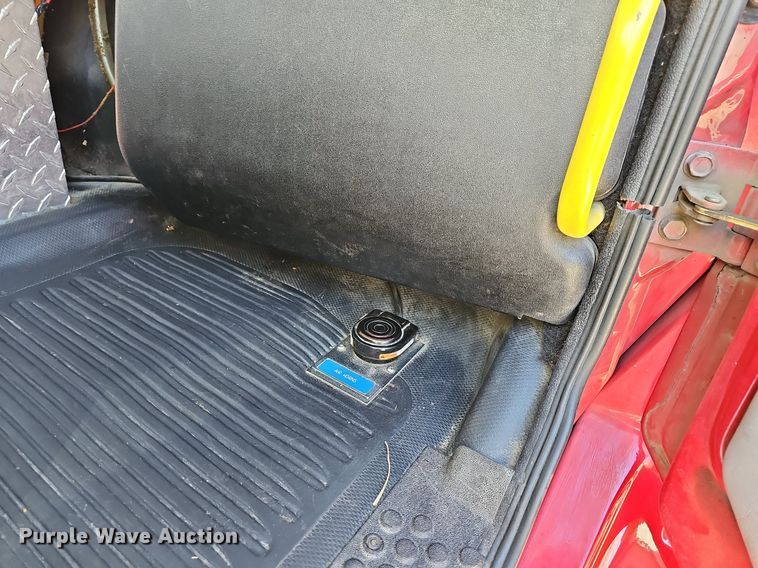 image for item MB9970 1998 Freightliner FL80  pumper fire truck