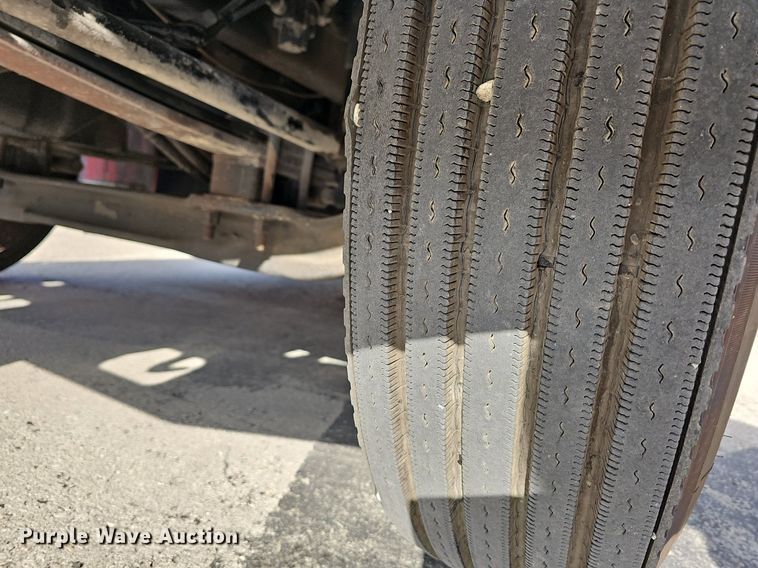 image for item MB9970 1998 Freightliner FL80  pumper fire truck