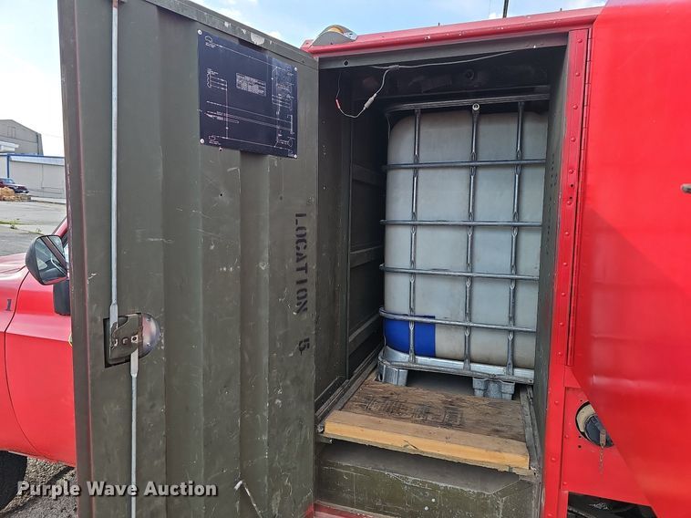 image for item MB9987 1986 Chevrolet D30  rescue pickup