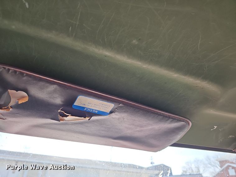 image for item MB9987 1986 Chevrolet D30  rescue pickup