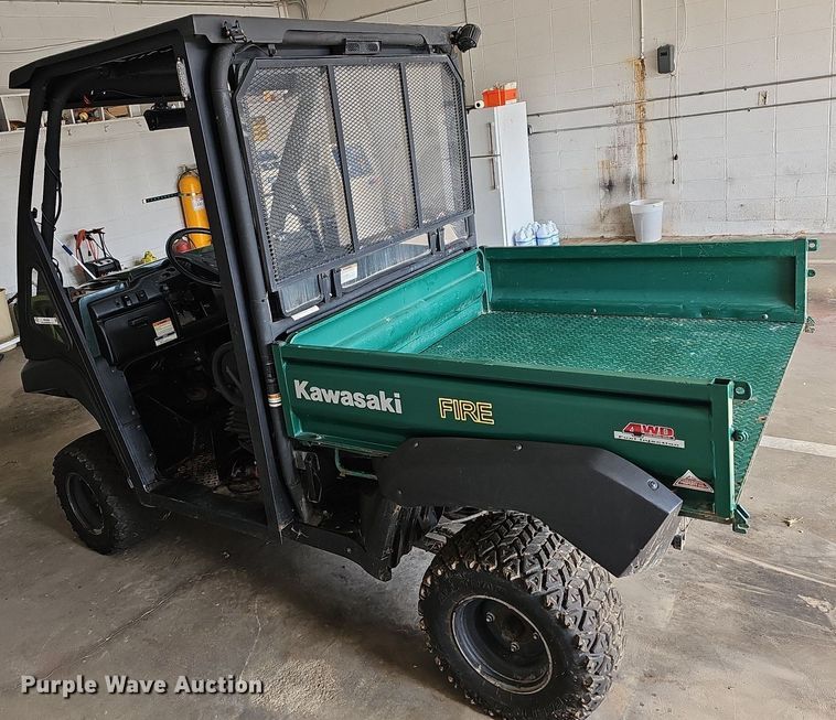 image for item MB9988 2010 Kawasaki Mule 4010  utility vehicle