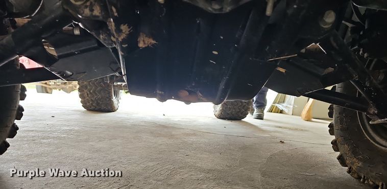 image for item MB9988 2010 Kawasaki Mule 4010  utility vehicle