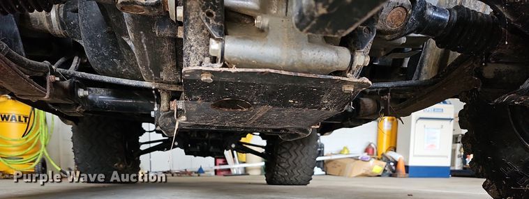 image for item MB9988 2010 Kawasaki Mule 4010  utility vehicle