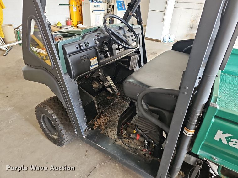 image for item MB9988 2010 Kawasaki Mule 4010  utility vehicle