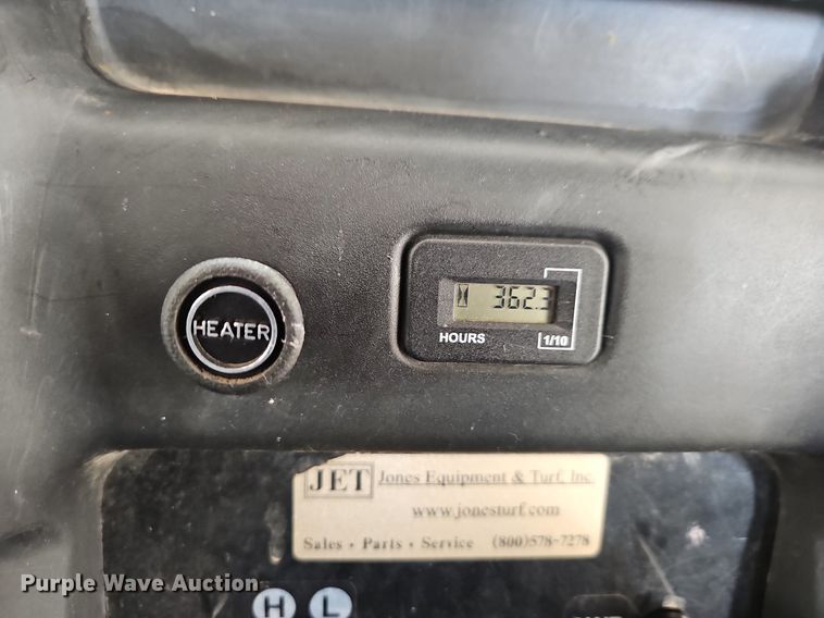 image for item MB9988 2010 Kawasaki Mule 4010  utility vehicle