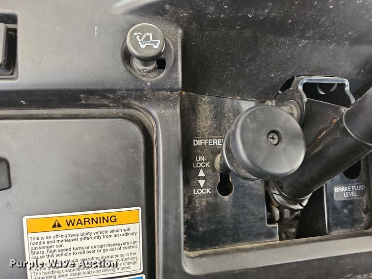 image for item MB9988 2010 Kawasaki Mule 4010  utility vehicle