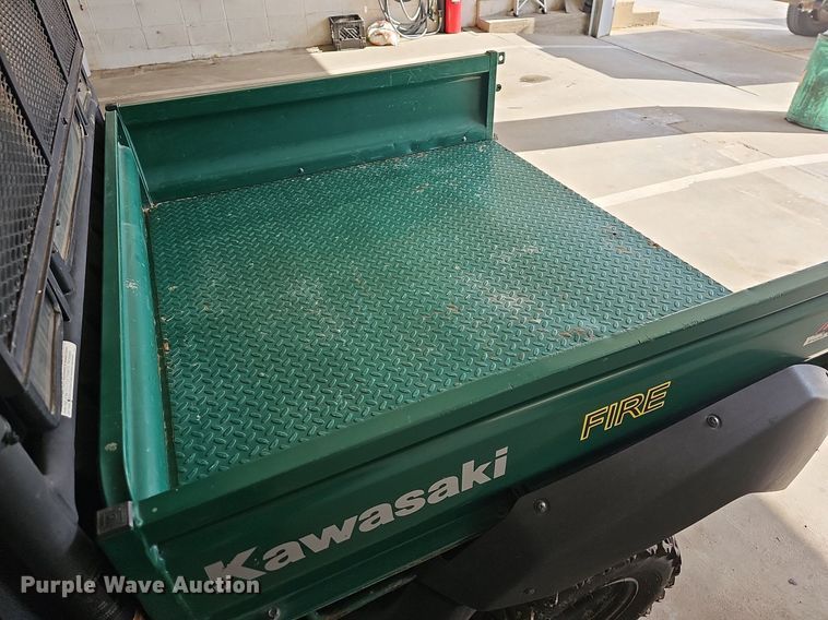 image for item MB9988 2010 Kawasaki Mule 4010  utility vehicle