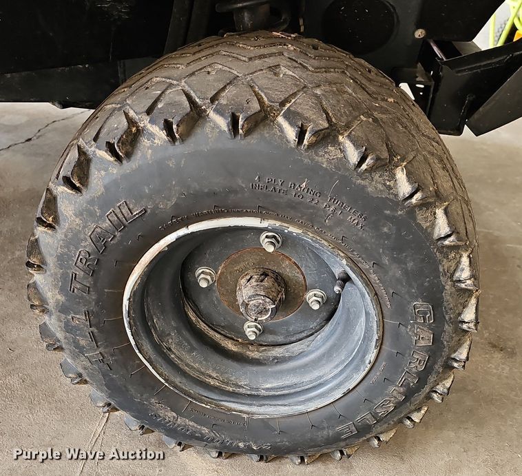 image for item MB9988 2010 Kawasaki Mule 4010  utility vehicle