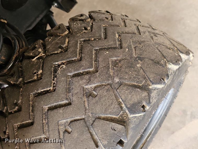 image for item MB9988 2010 Kawasaki Mule 4010  utility vehicle