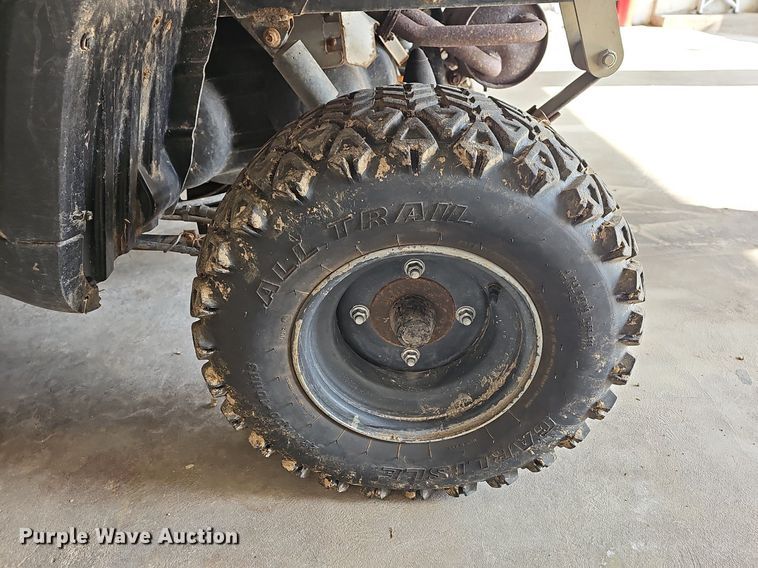 image for item MB9988 2010 Kawasaki Mule 4010  utility vehicle