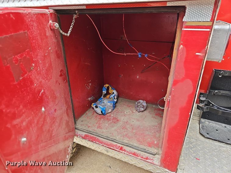 image for item MB9989 1975 Dodge  pumper fire truck