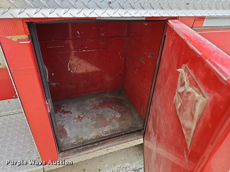 image for item MB9989 1975 Dodge  pumper fire truck