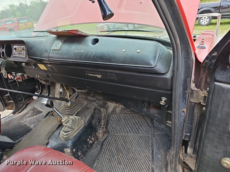 image for item MB9989 1975 Dodge  pumper fire truck