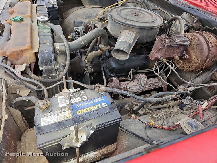 image for item MB9989 1975 Dodge  pumper fire truck