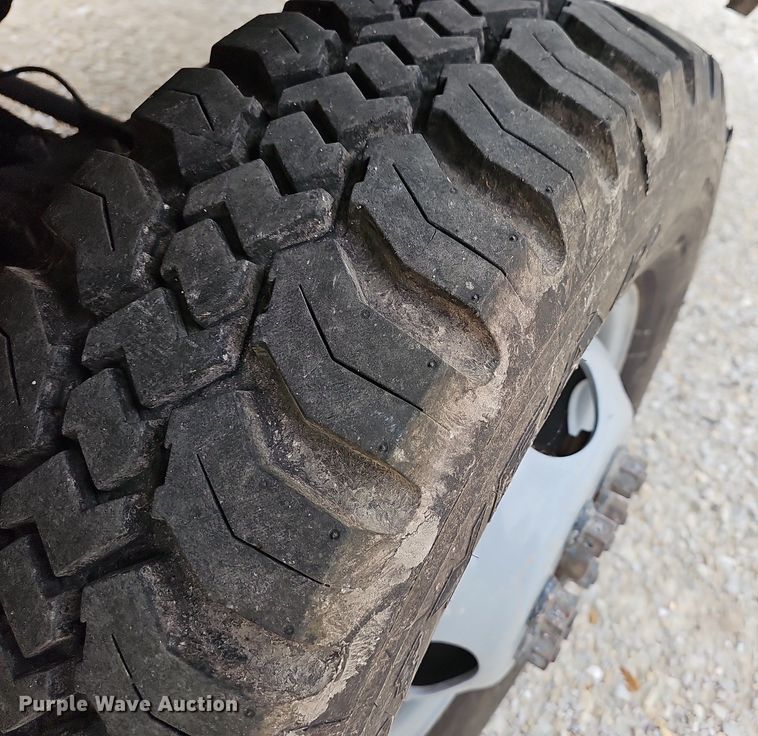 image for item MB9989 1975 Dodge  pumper fire truck