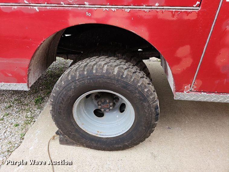 image for item MB9989 1975 Dodge  pumper fire truck