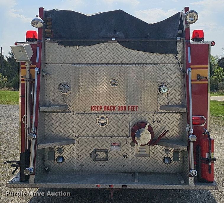 image for item MB9990 1989 Pierce  pumper fire truck