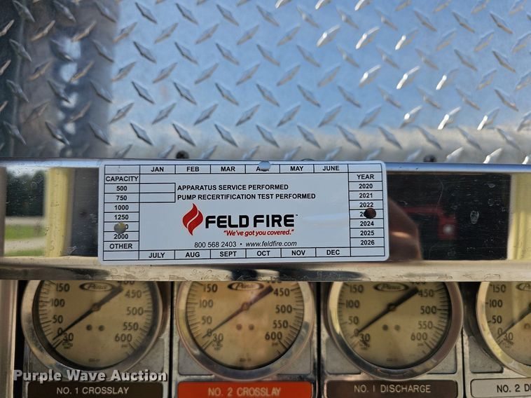 image for item MB9990 1989 Pierce  pumper fire truck