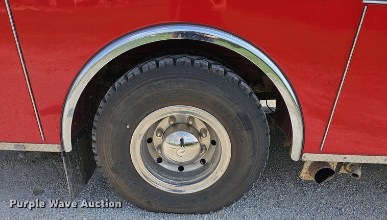 image for item MB9990 1989 Pierce  pumper fire truck