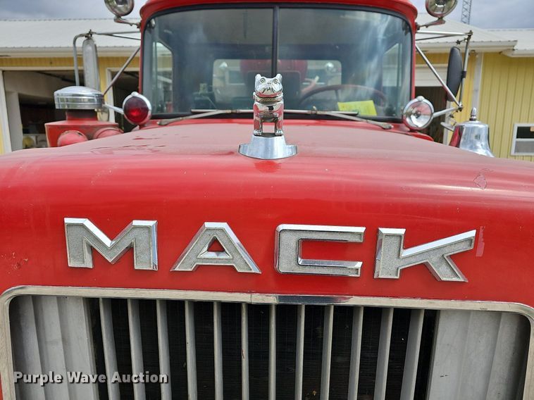 image for item MB9992 1973 Mack  pumper fire truck
