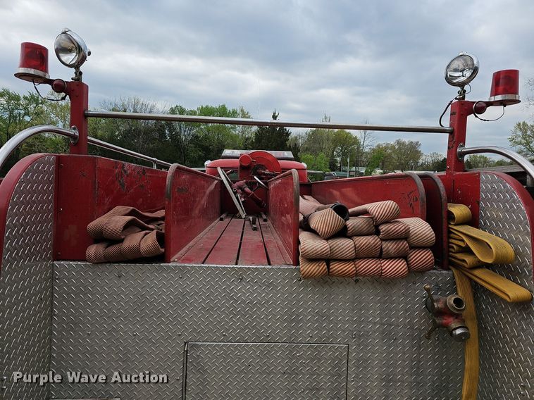 image for item MB9992 1973 Mack  pumper fire truck
