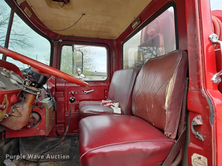 image for item MB9992 1973 Mack  pumper fire truck