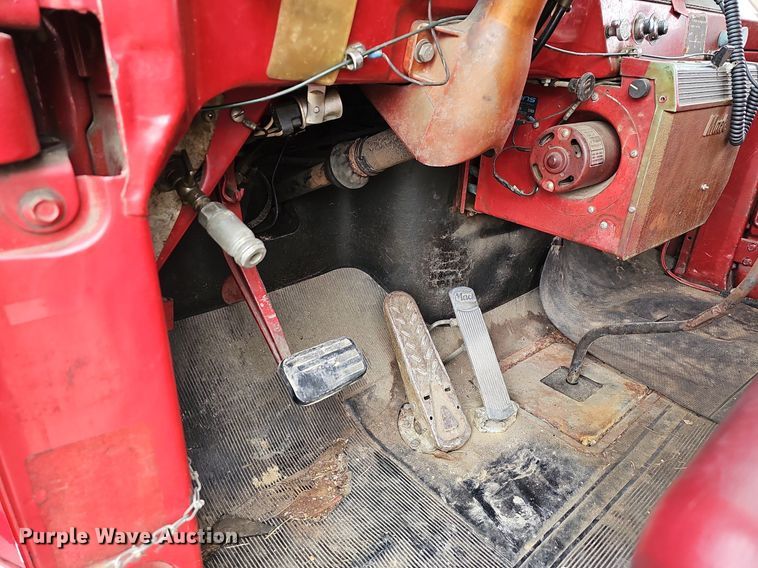 image for item MB9992 1973 Mack  pumper fire truck