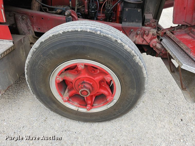 image for item MB9992 1973 Mack  pumper fire truck