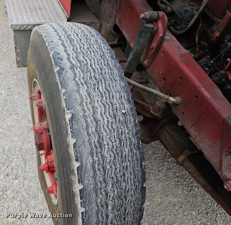 image for item MB9992 1973 Mack  pumper fire truck