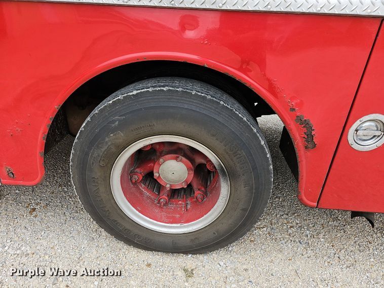 image for item MB9992 1973 Mack  pumper fire truck