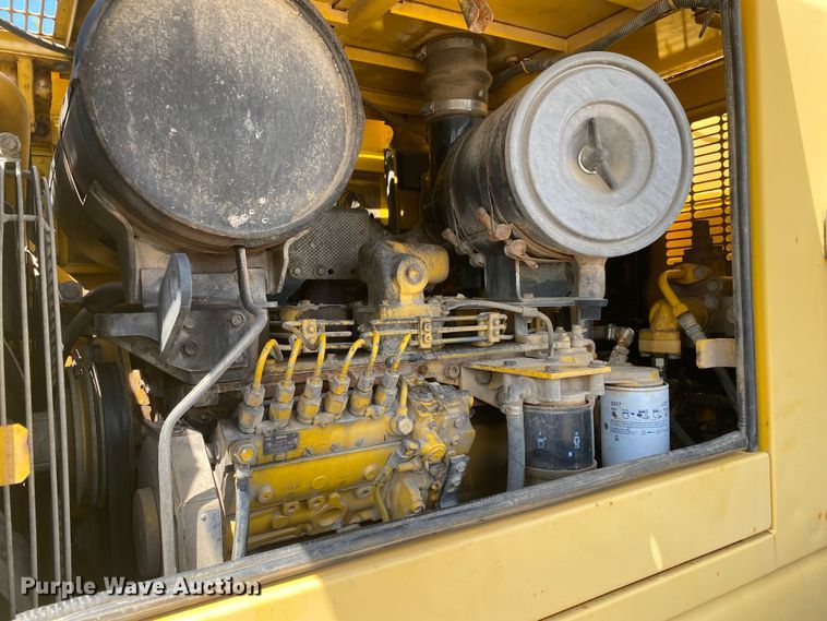 image for item MG9792 2003 Komatsu WA250-3MC  wheel loader